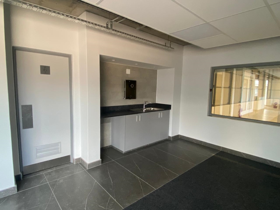 To Let commercial Property for Rent in Blackheath Industrial Western Cape
